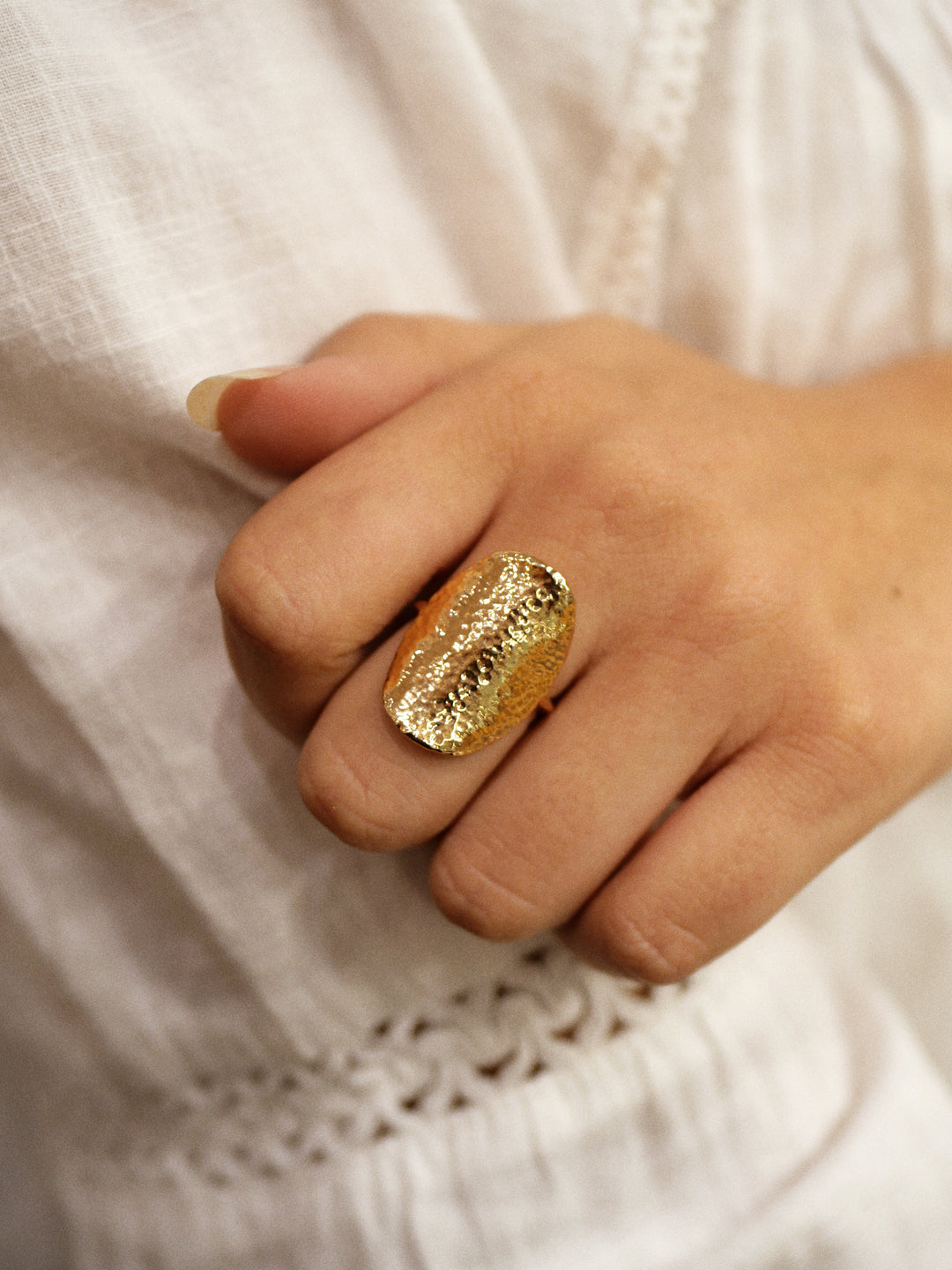 Bague Plaqué or effet martelé Elie