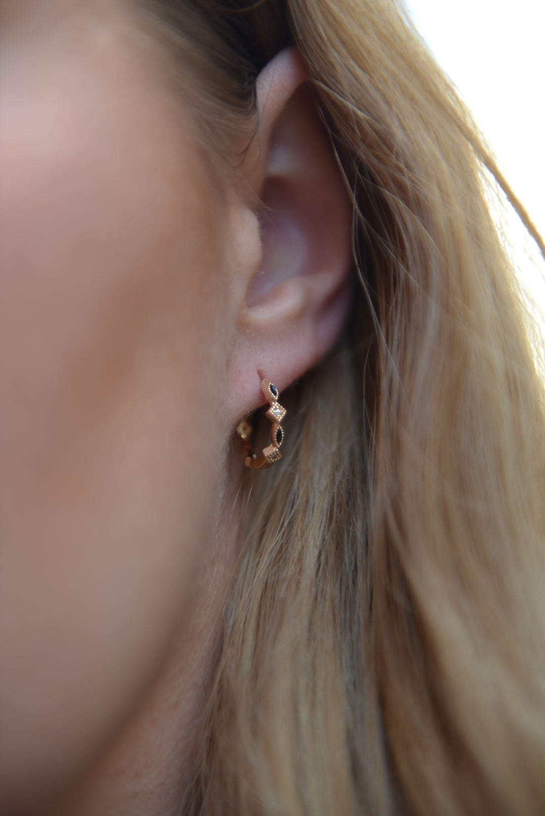 Boucles d'oreilles Plaqué Or & OZ forme créole motif géométrique Sora