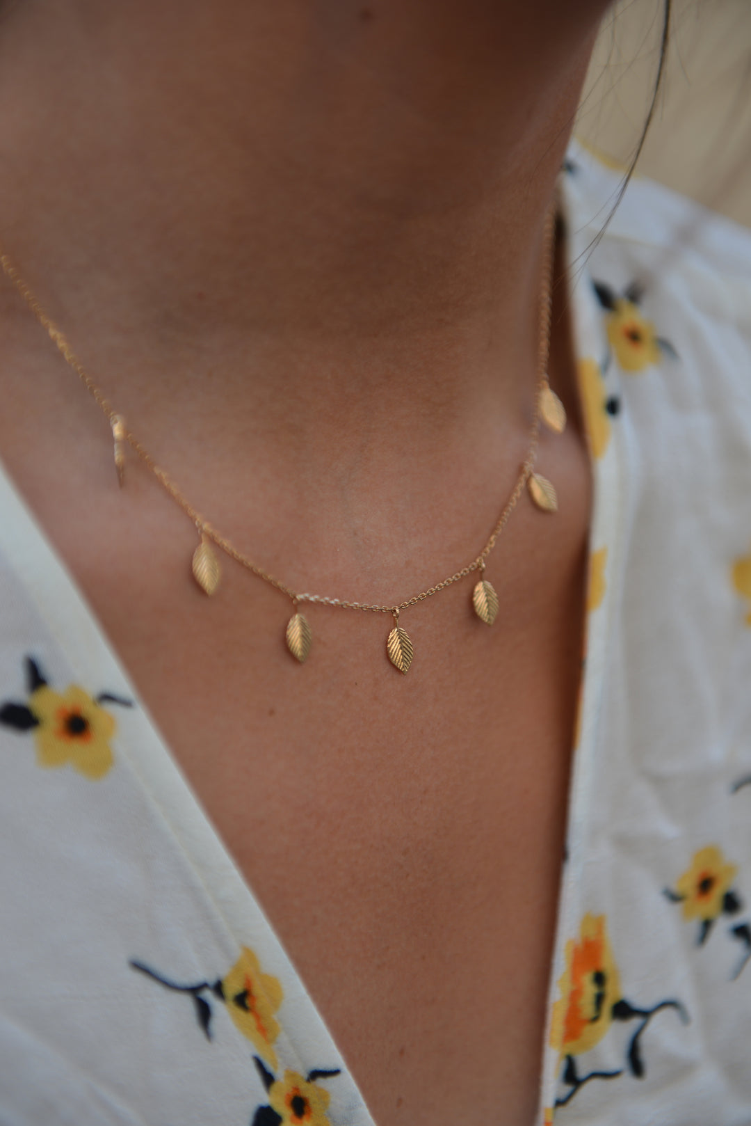 Collier Plaqué or forme feuille Selena