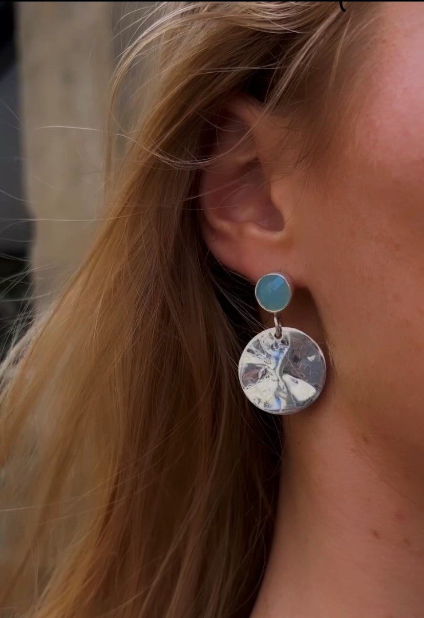 Boucles d'oreilles Argent 925 & Calcedoine effet martelé Gulia