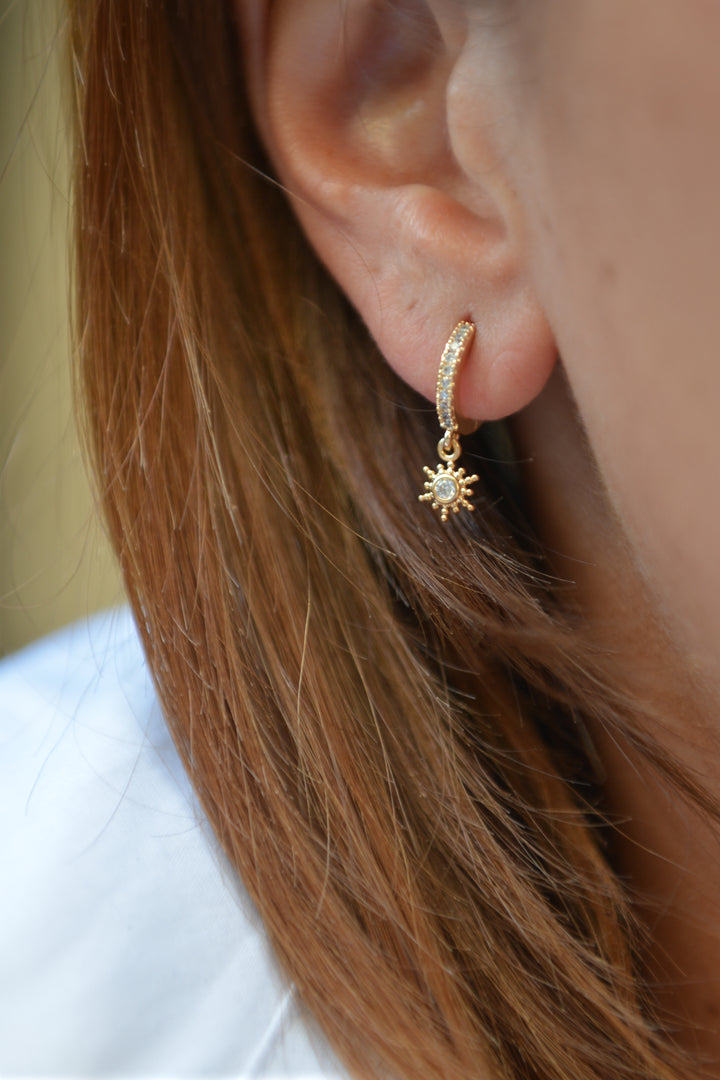 Boucles d'oreilles Plaqué Or & Oz créoles pampilles Alicia