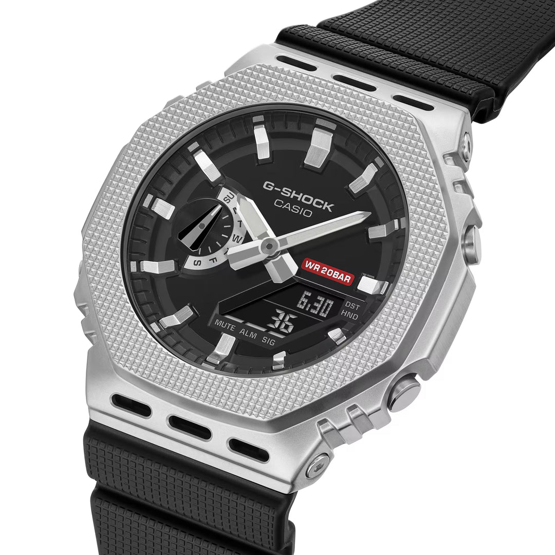 Montre Casio G-Shock GM-2100M-1A