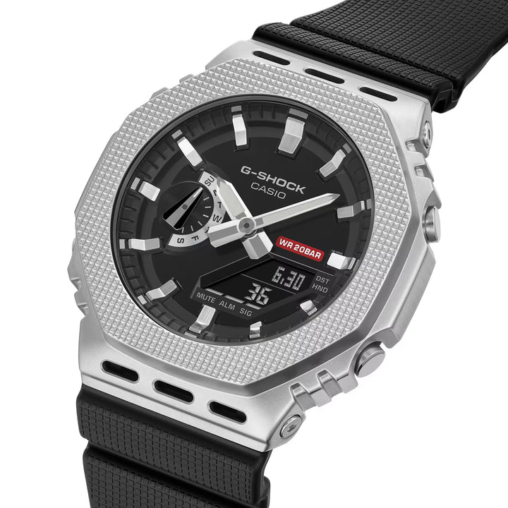 Montre Casio G-Shock GM-2100M-1A