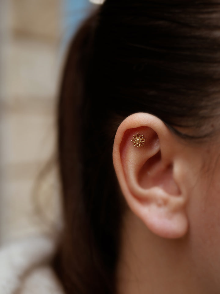 Piercing Plaqué or Tige Titane Flor