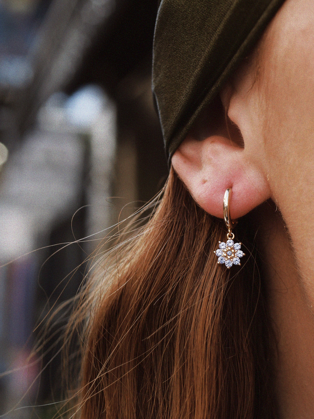 Boucles d'oreilles Plaqué or créole pampille Fleurette