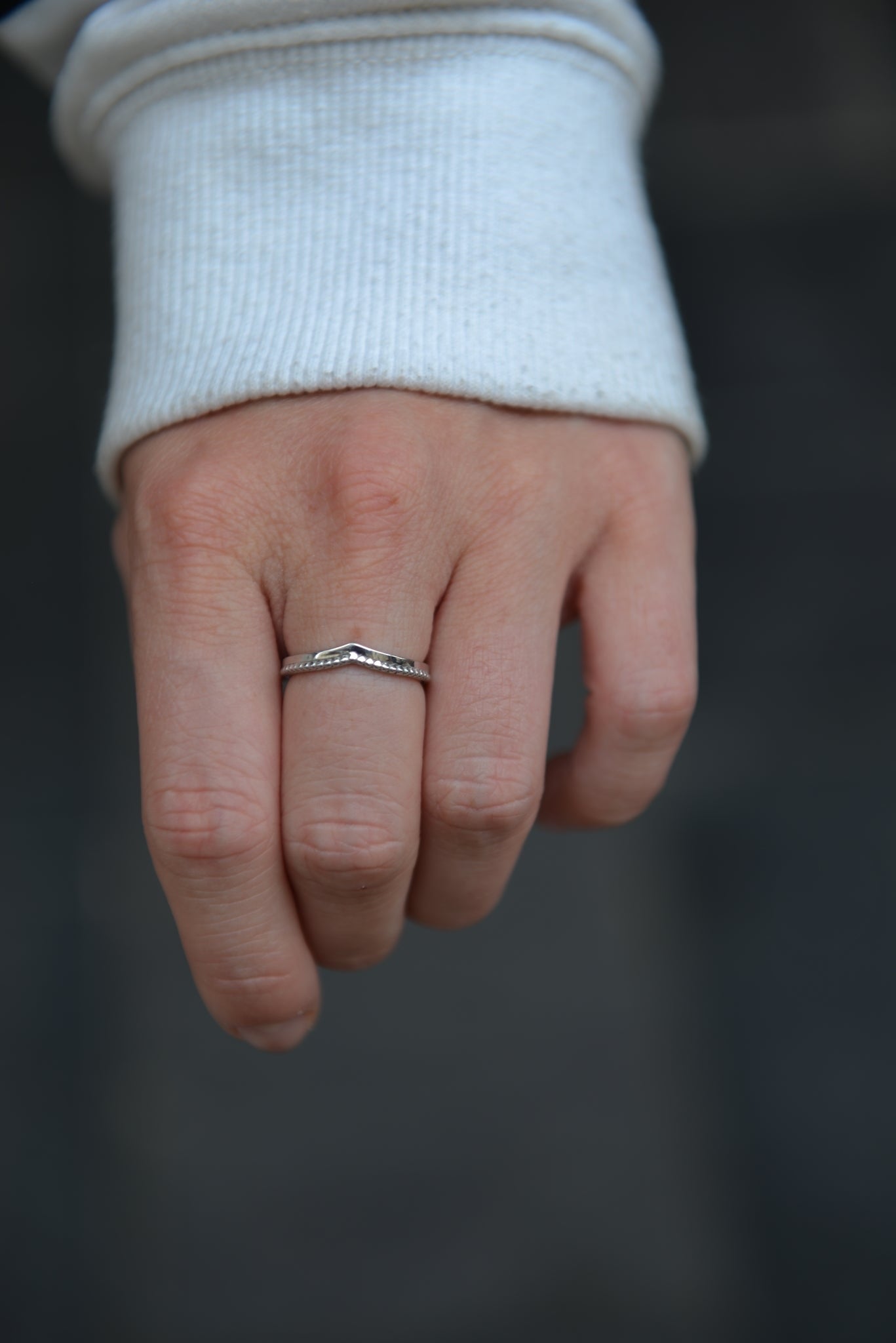 Bague aile de mouette sale