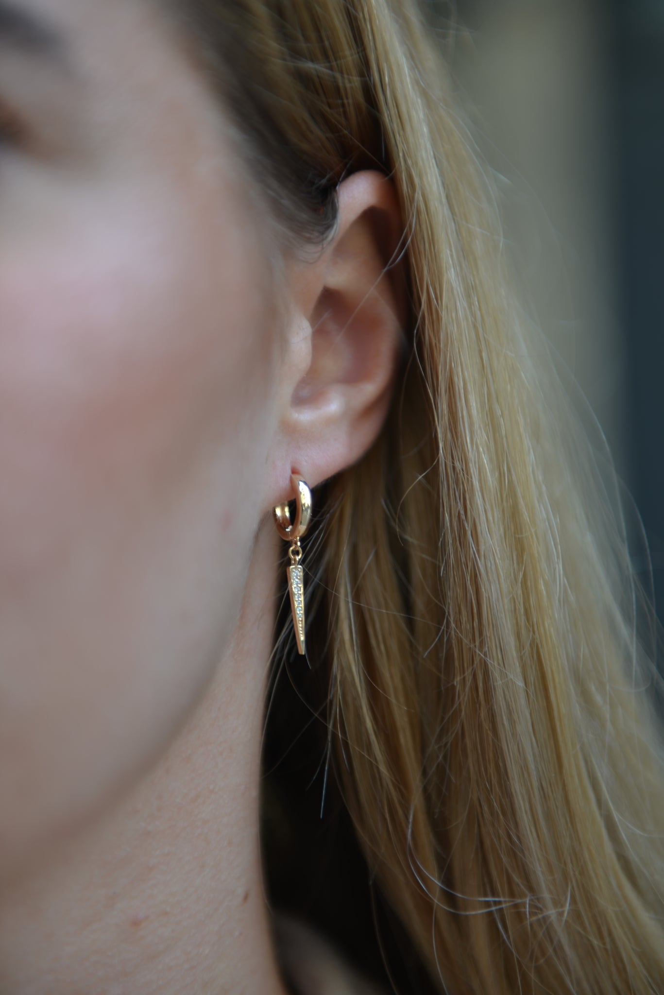 Boucles d'oreilles plaqué or créole pampille motif géométrique Laïka