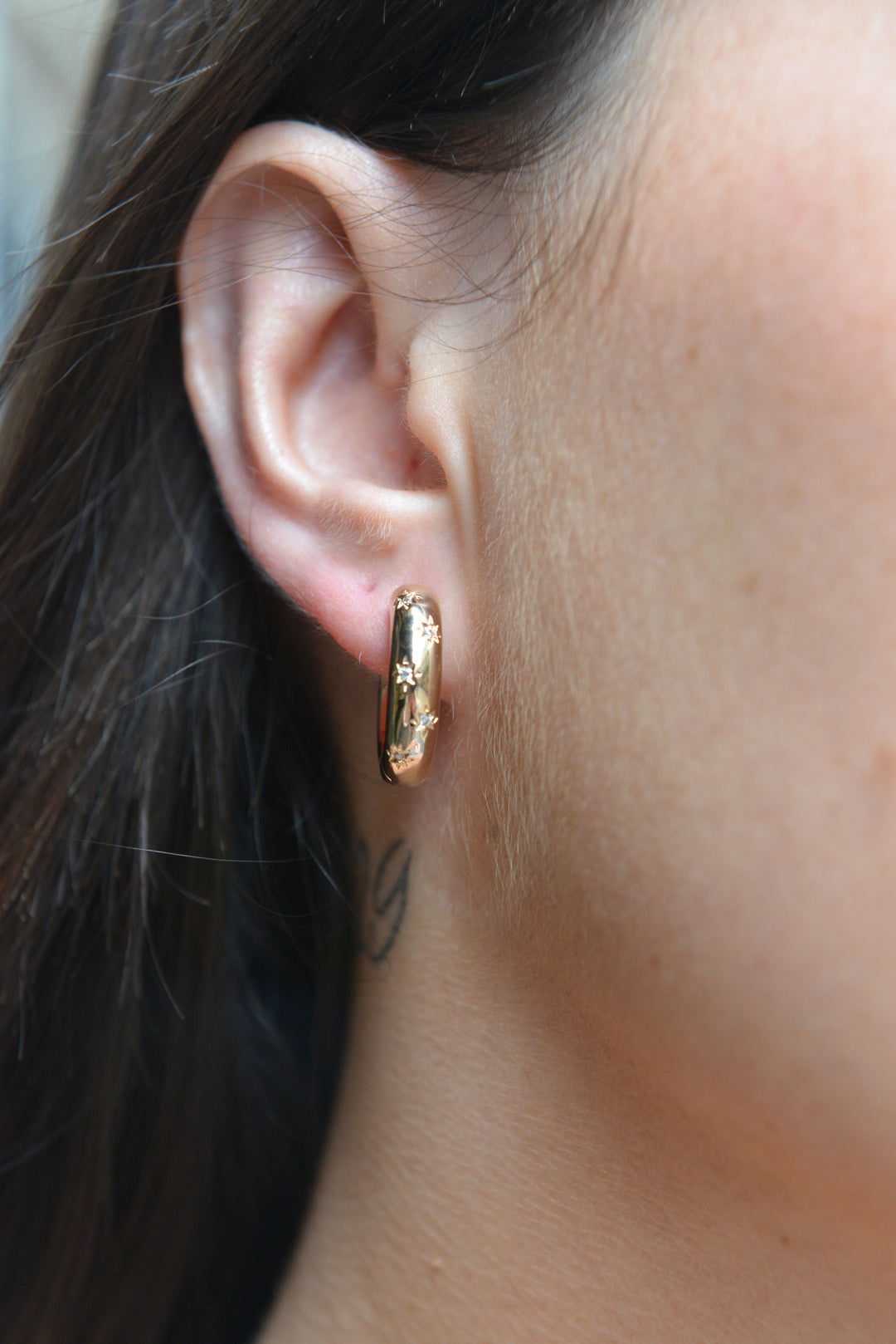 Boucles d'oreilles Plaqué or créoles & motif étoile OZ Margotine